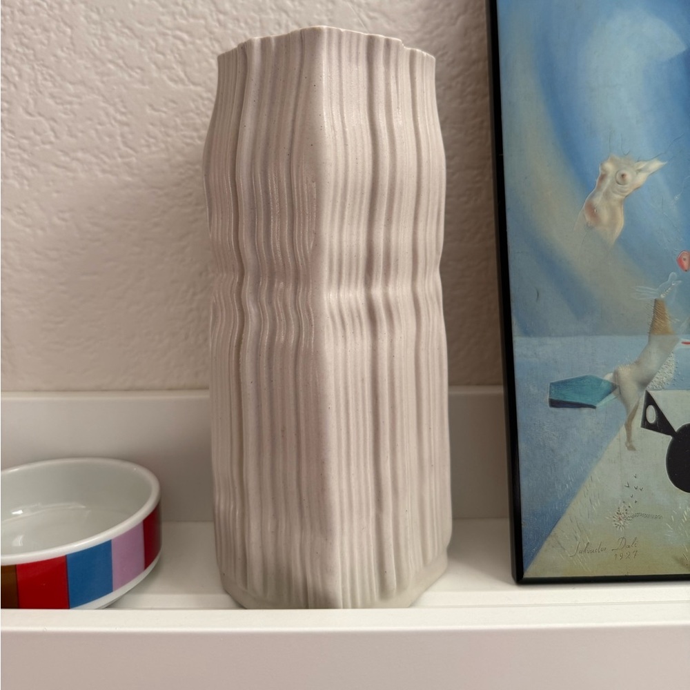 Pier 1 Cream Ribbed Ceramic Vase